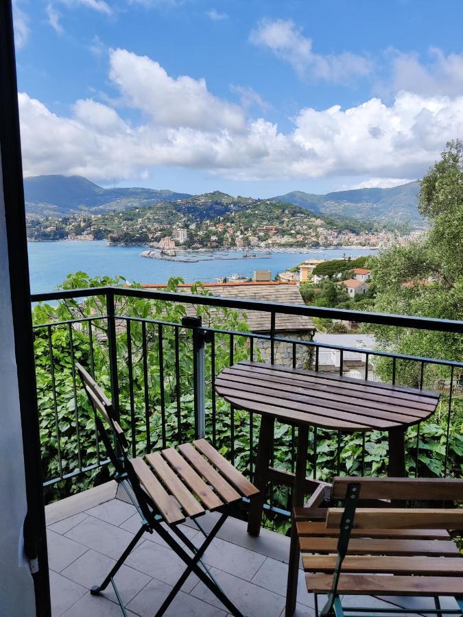Tra Sole & Mare Apartment Zoagli Bagian luar foto